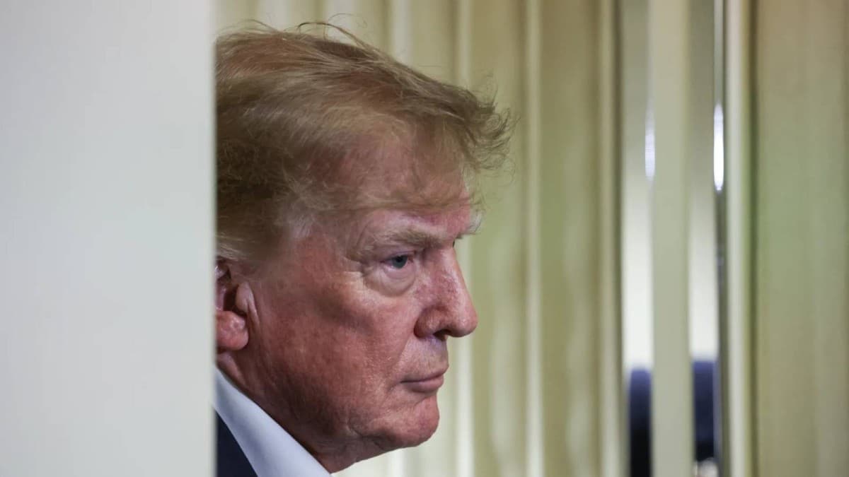 Trump Warns of Key Iran War Moment