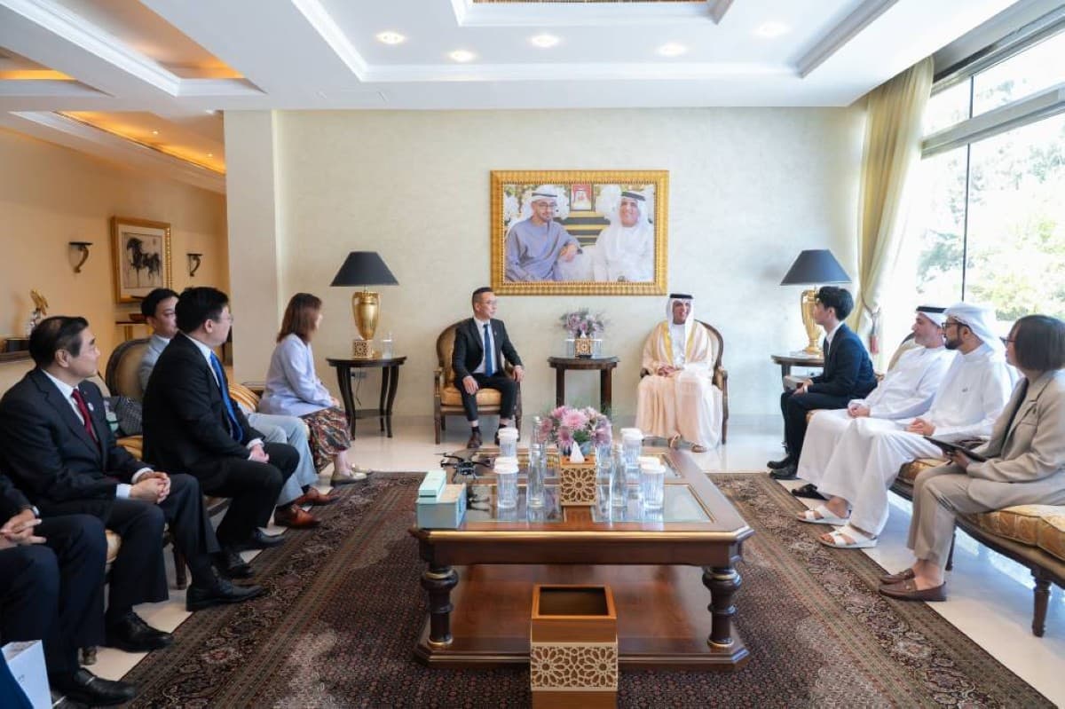Saud bin Saqr oversees urban air mobility deal in Ras Al Khaimah