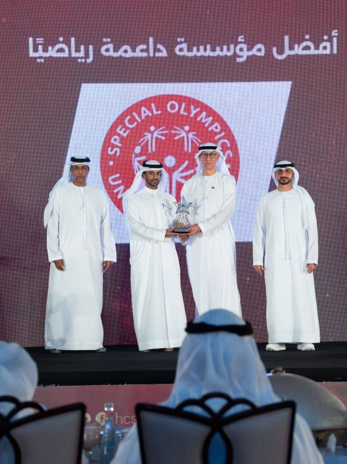 الأولمبياد الخاص الإماراتي يفوز بجائزة الدعم الرياضي