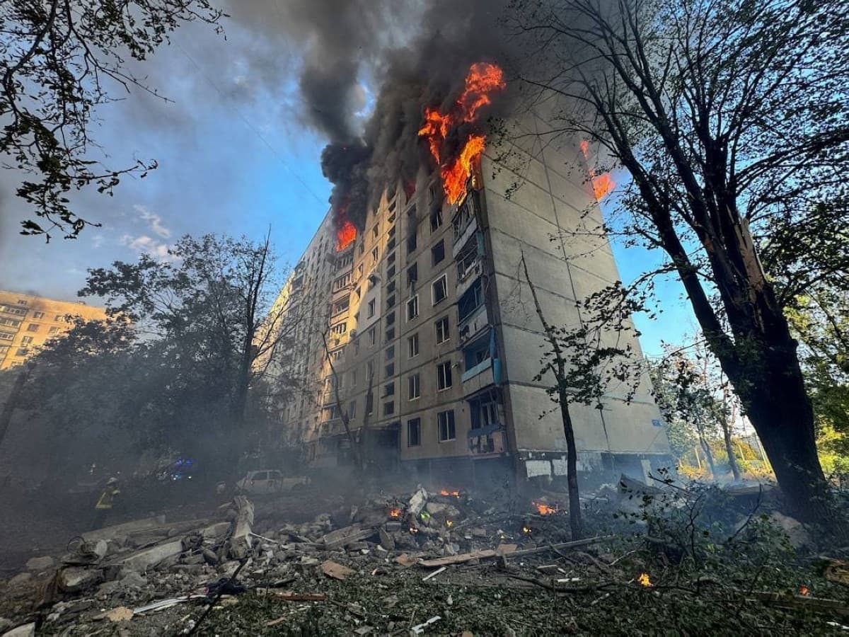 Ukraine Kharkiv shelling injures 22