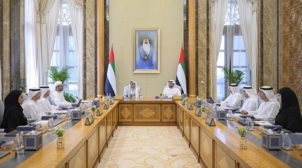 مكتوم بن محمد: الإمارات رائدة في المستقبل