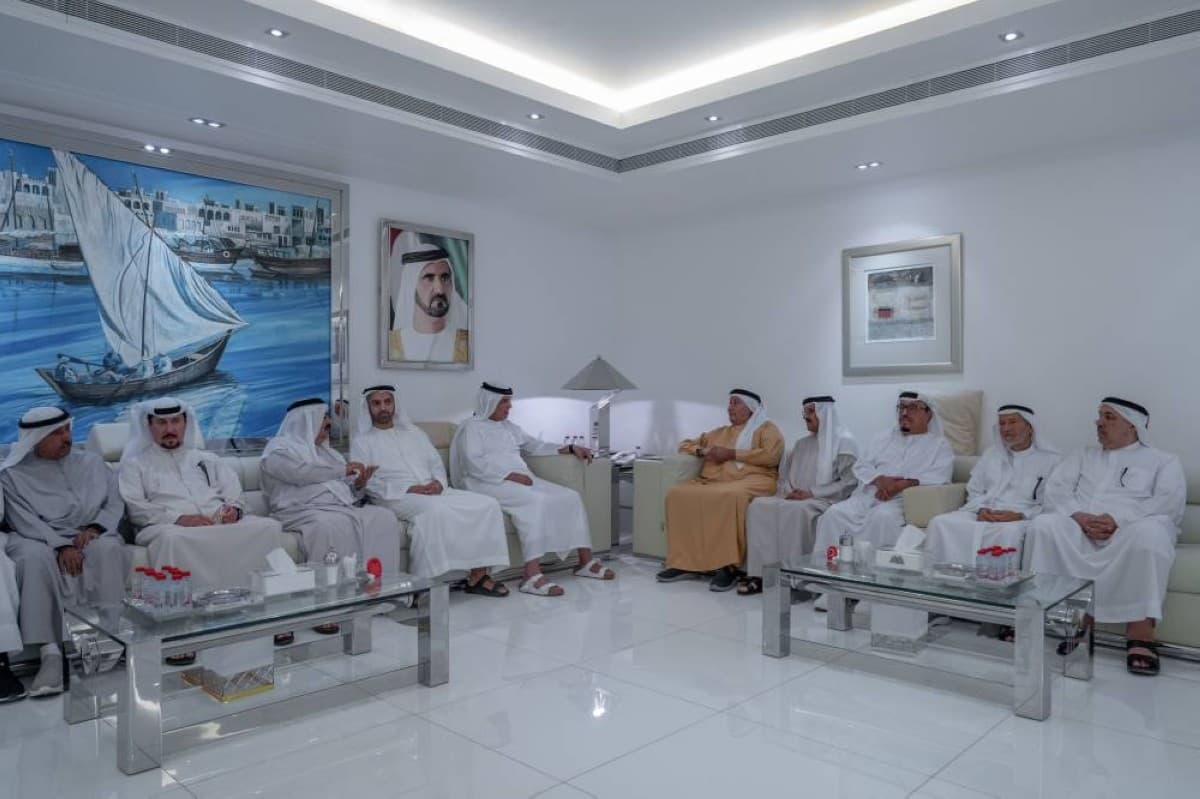 سعود بن صقر يعزي بوفاة آمنة عبدالرحيم