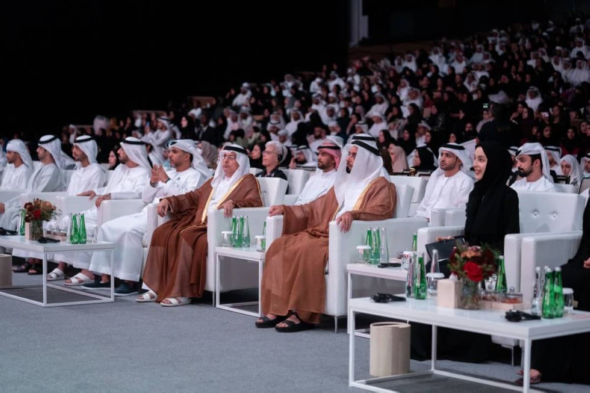 سيف بن زايد يرعى حفل دفعة مستقبل زايد 2026