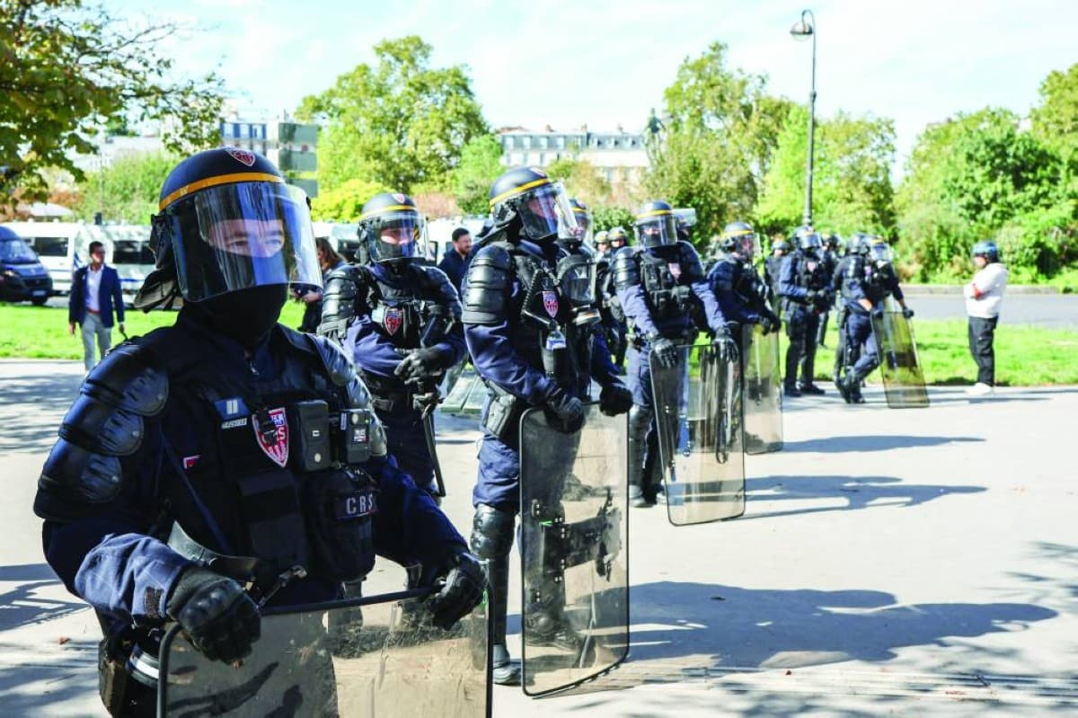 France faces student unrest