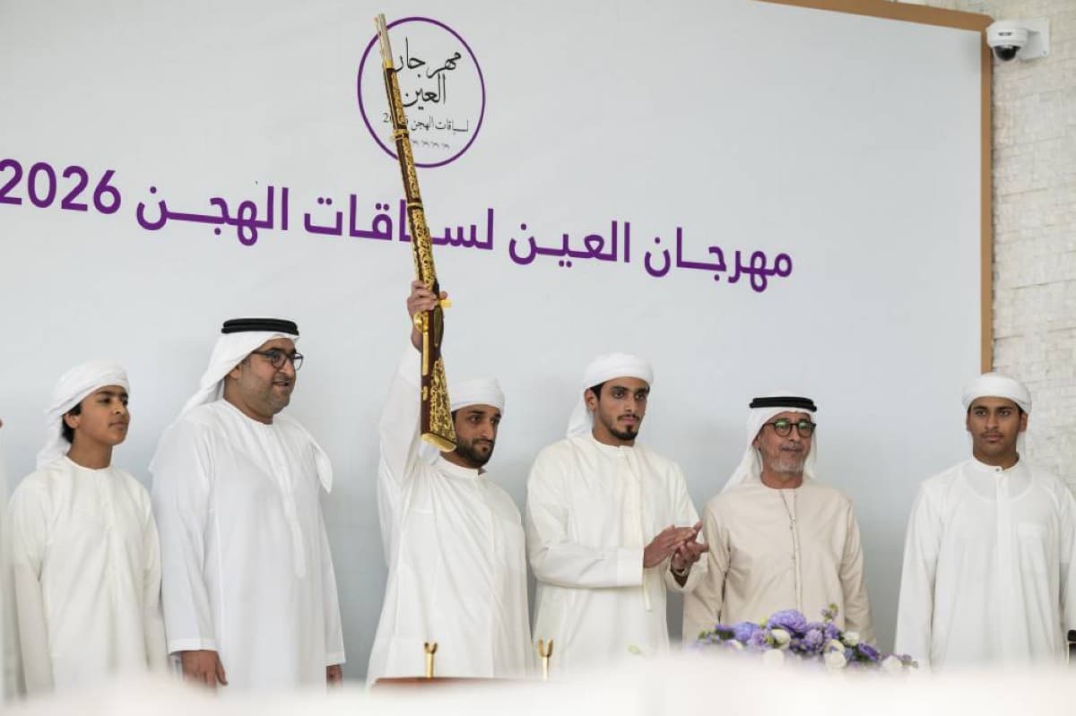 راشد ومحمد بن حمدان يكرمان الفائزين في مهرجان العين