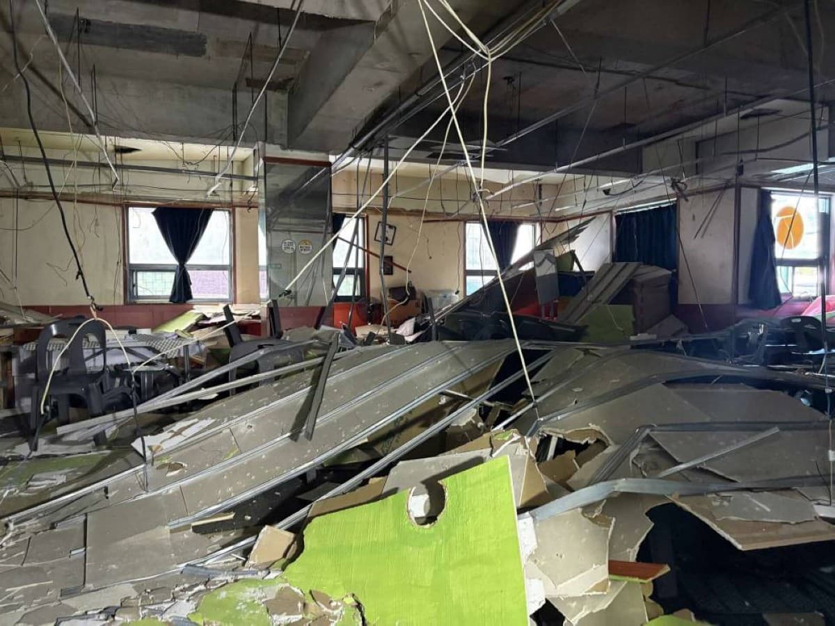 انهيار سقف سوبرماركت يوقع 38 إصابة بكوريا الجنوبية