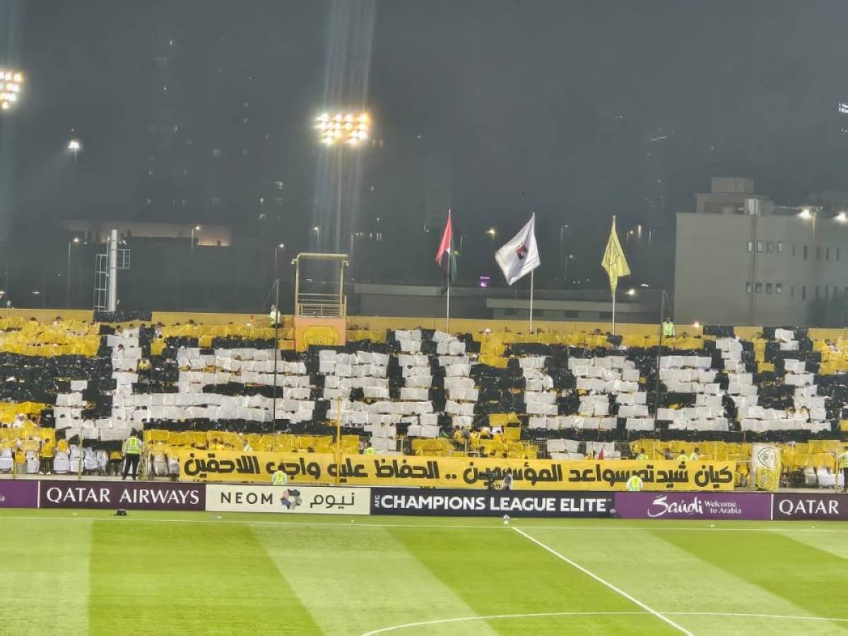 جماهير الوصل تذكر إرث الأجيال