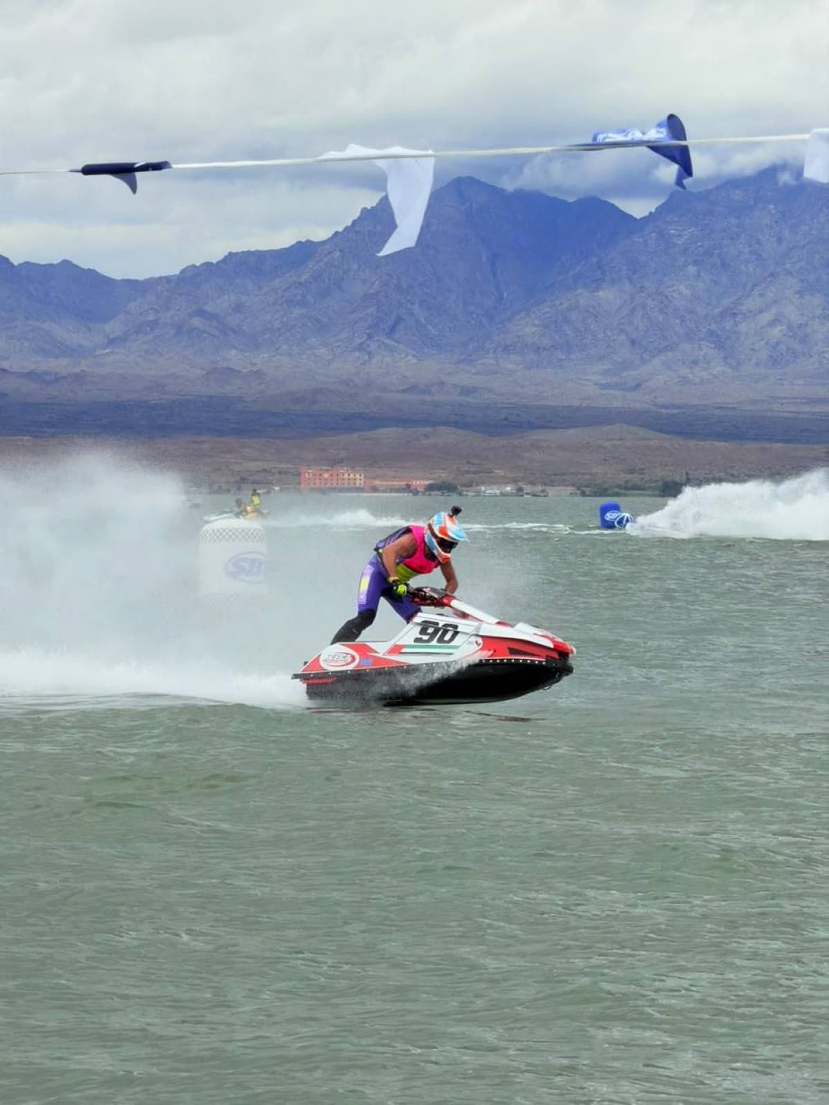 XP-G secures World Powerboat Title