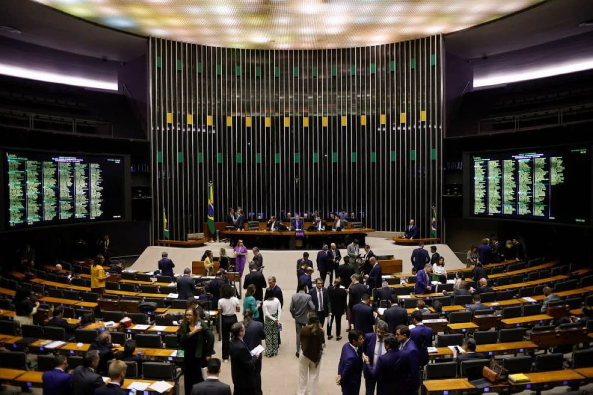 Brazilian Parliament approves Lula's work hour reduction