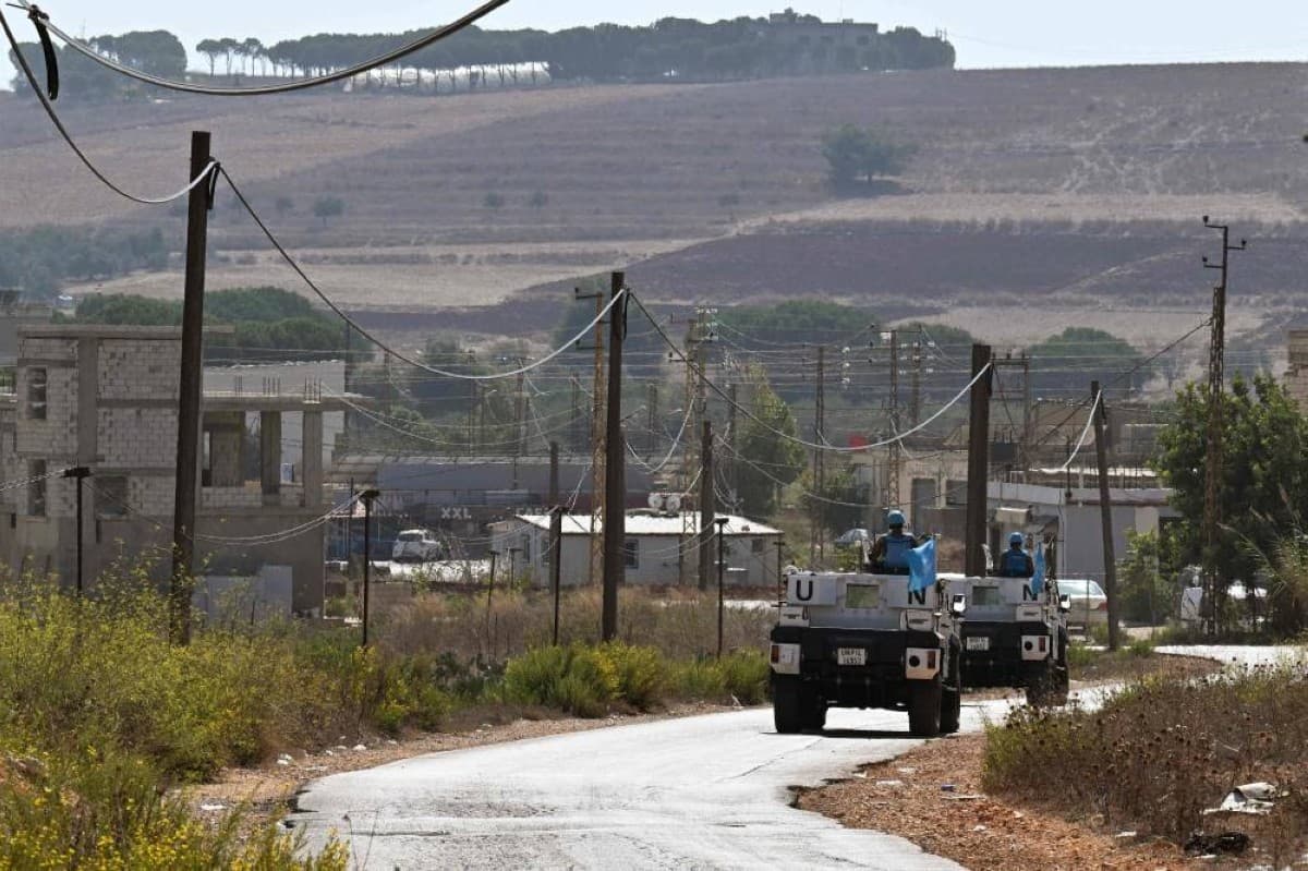 Hezbollah defies Lebanon as Iran urges readiness