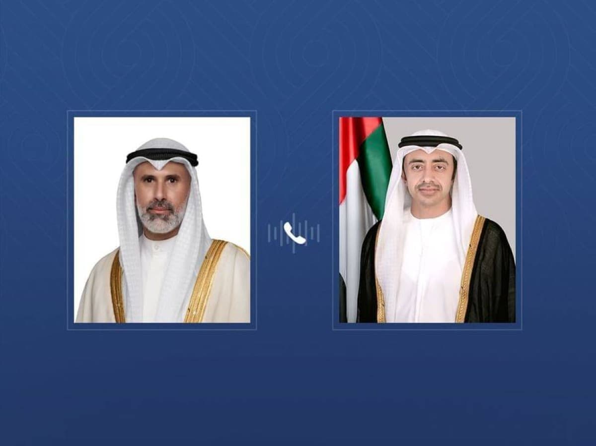 Abdullah bin Zayed Discusses with Kuwaiti FM