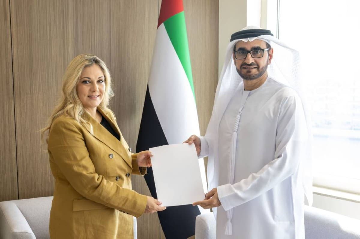 Deputy Foreign Minister Receives Hellenic Ambassador Credentials