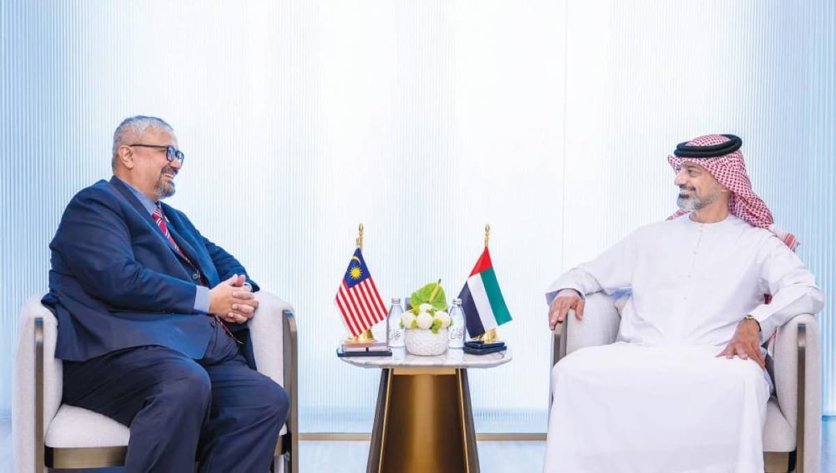 Al-Nuaimi explores relations with Malaysian ambassador