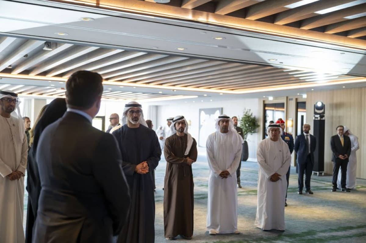 Abu Dhabi Crown Prince reviews UAE investments in Greece