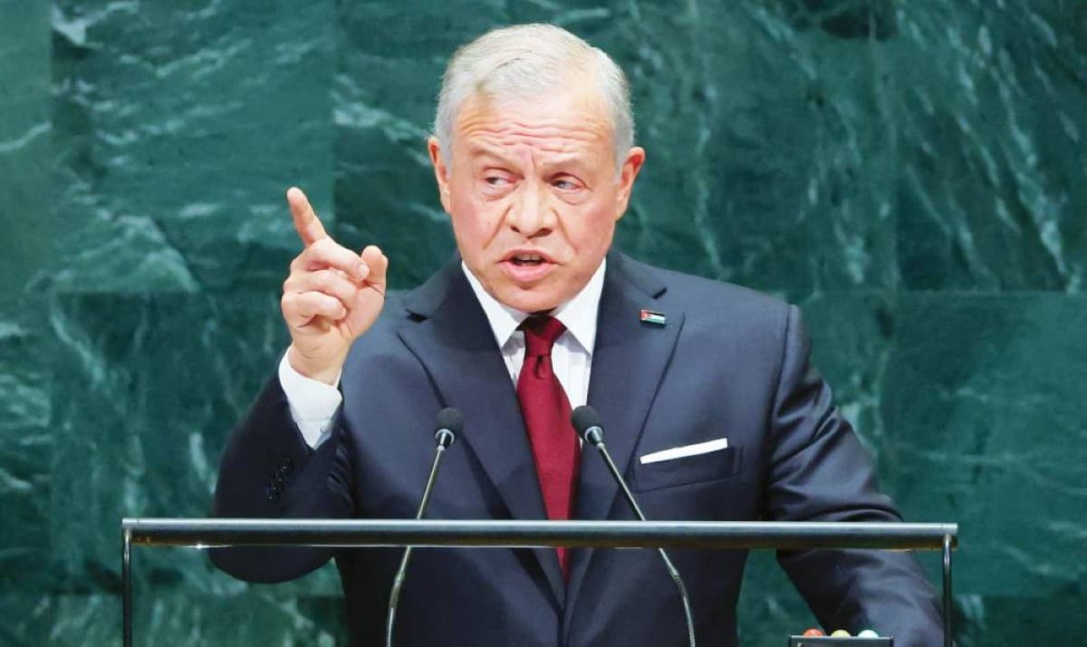 الملك الأردني يؤكد مواجهة الإرهاب في الكرك