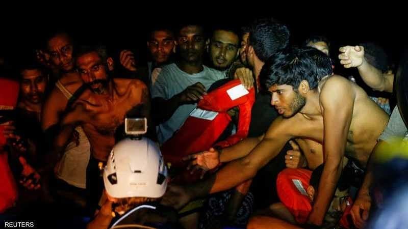 غرق مركب مهاجرين يودى بحياة 13 تونسياً