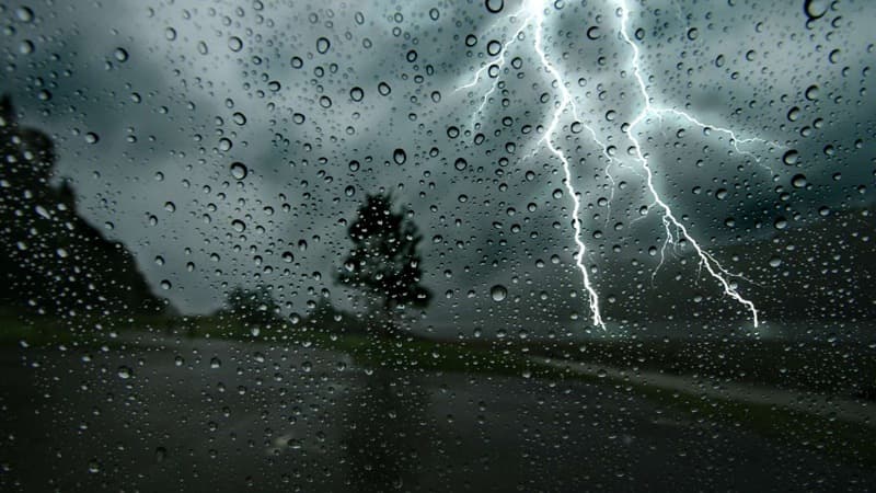 Weather Today: Thunderstorms and Rain