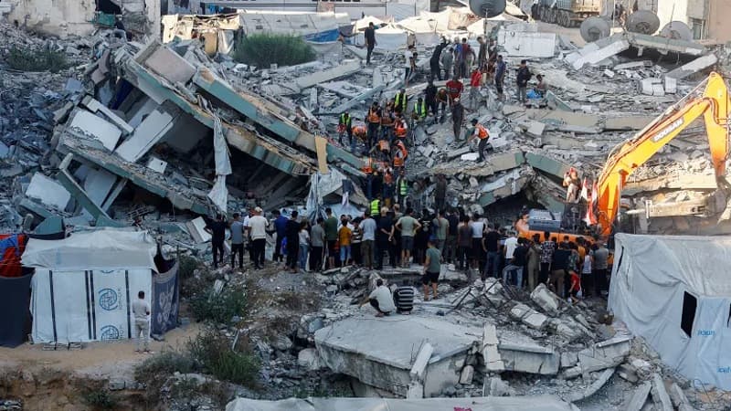 غزة: مقتل 14 وفقدان عالقين في انهيار عمارة