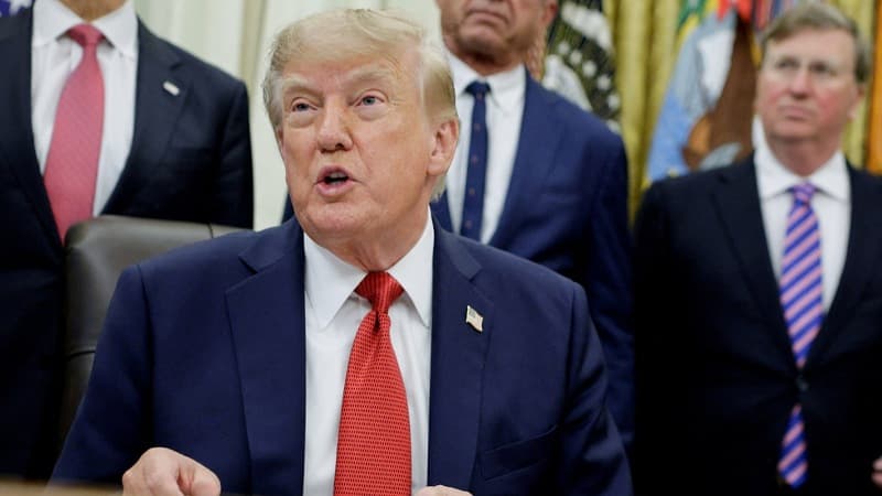 Trump signs permanent defense deal with Greenland