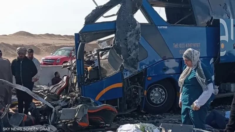 Egypt bus and truck collision causes casualties