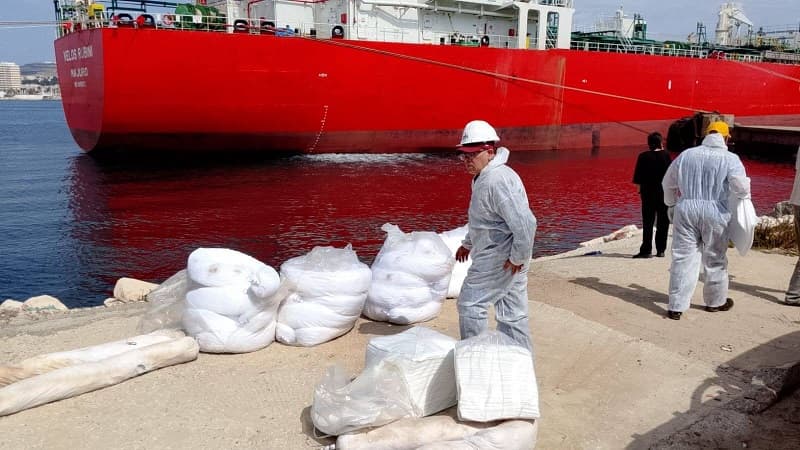 Bizerte: Ship Spill Containment