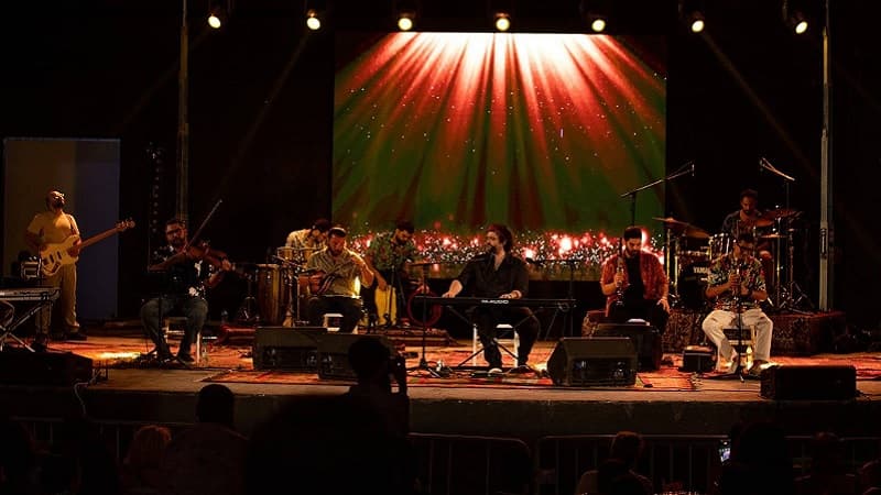 حوار الآلات يضيء مهرجان بوقرنين