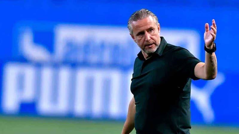 Official: Reggie Campt Named Best Coach in Rwanda