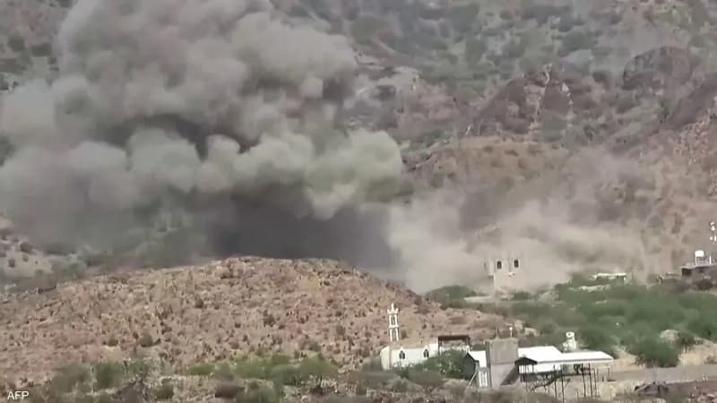 الحوثيون يستهدفون منشآت عسكرية في السعودية