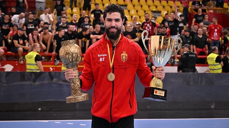 أشرف المرغلي ينضم إلى أهلي طرابلس