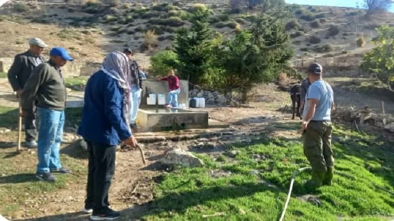 عين الحاج العواوضة يواجهون العطش