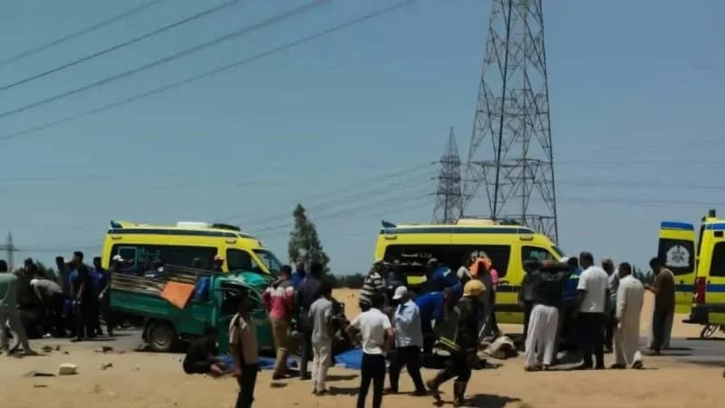 Egypt truck crash leaves 18 dead