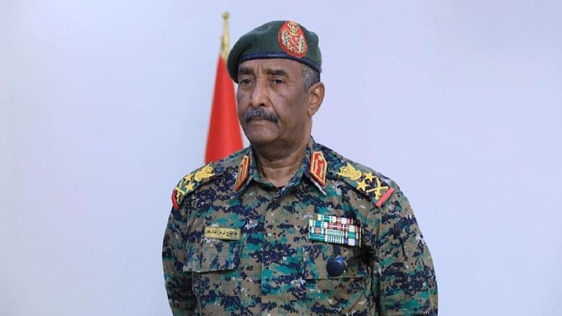 السعودية تقدم دعماً للبرهان للحد من نفوذ إسلامي