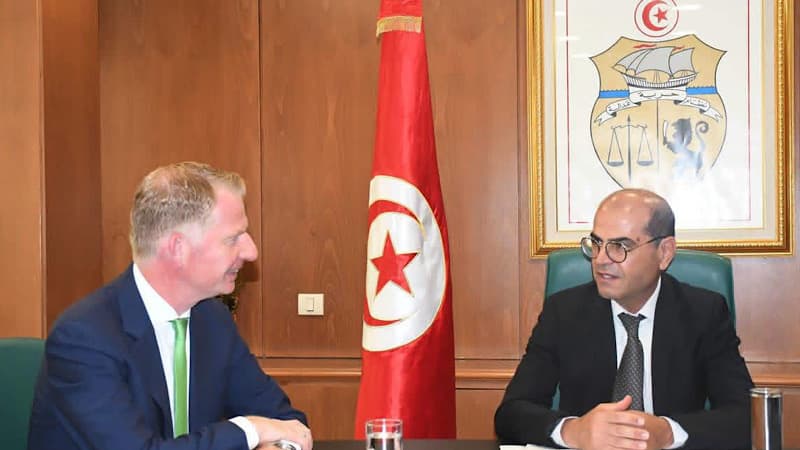 BHS Tabletop Plans Tunisia Investment