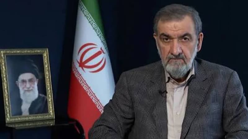 إيران تُعين محسن رضائي أميناً للمجلس الأمن القومي