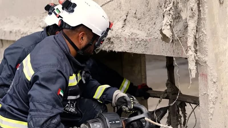 Emirates Rescue Finds 10 in Nepal