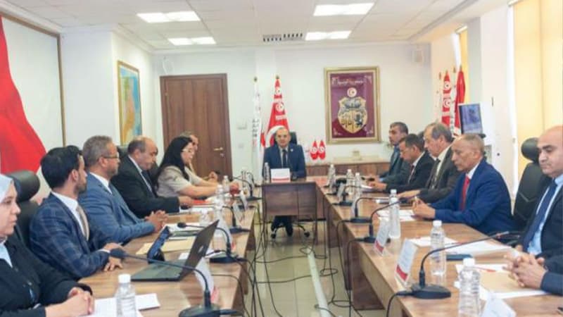 تصويت بـنعم على سحب الوكالة من نائب منتخب