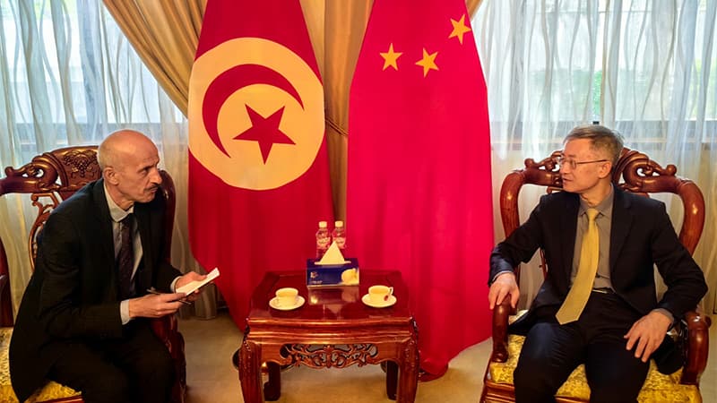 سفير الصين بتونس يؤكد تعزيز الشراكة