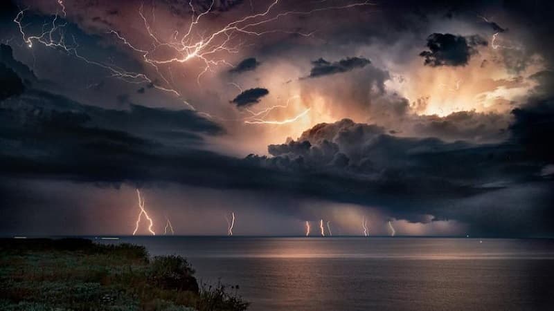Tonight's thunderstorm forecast across select areas