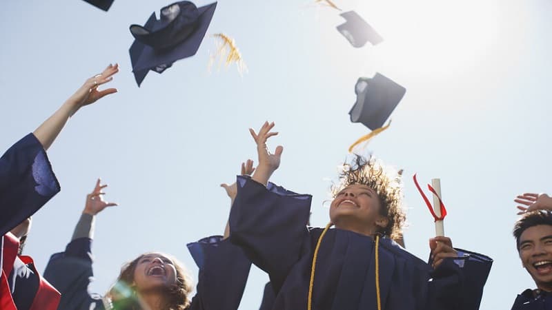 US examines high fees for graduate work