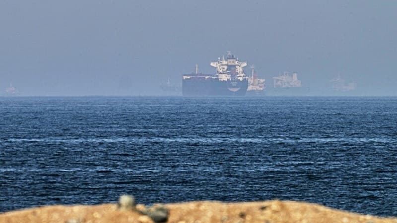US forces redirect 48 ships via Hormuz