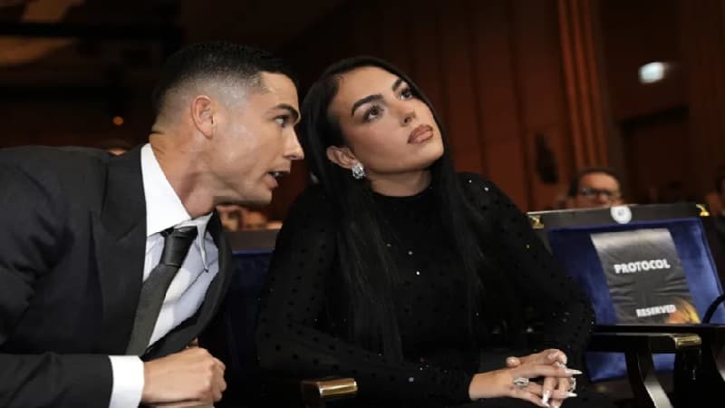 رونالدو ينفي نبأ زواجه من جورجينا
