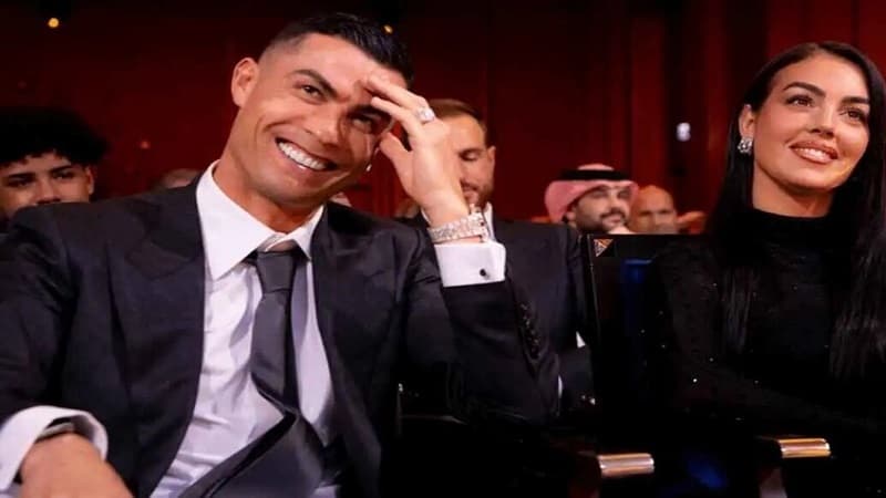 Ronaldo and Georgina confirm marriage