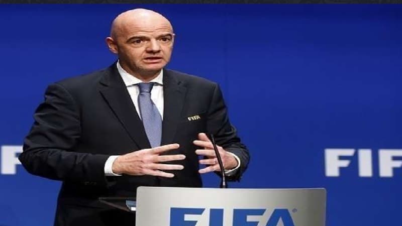 إنفانتينو يطالب بمراجعة تمويل فيفا للاتحادات