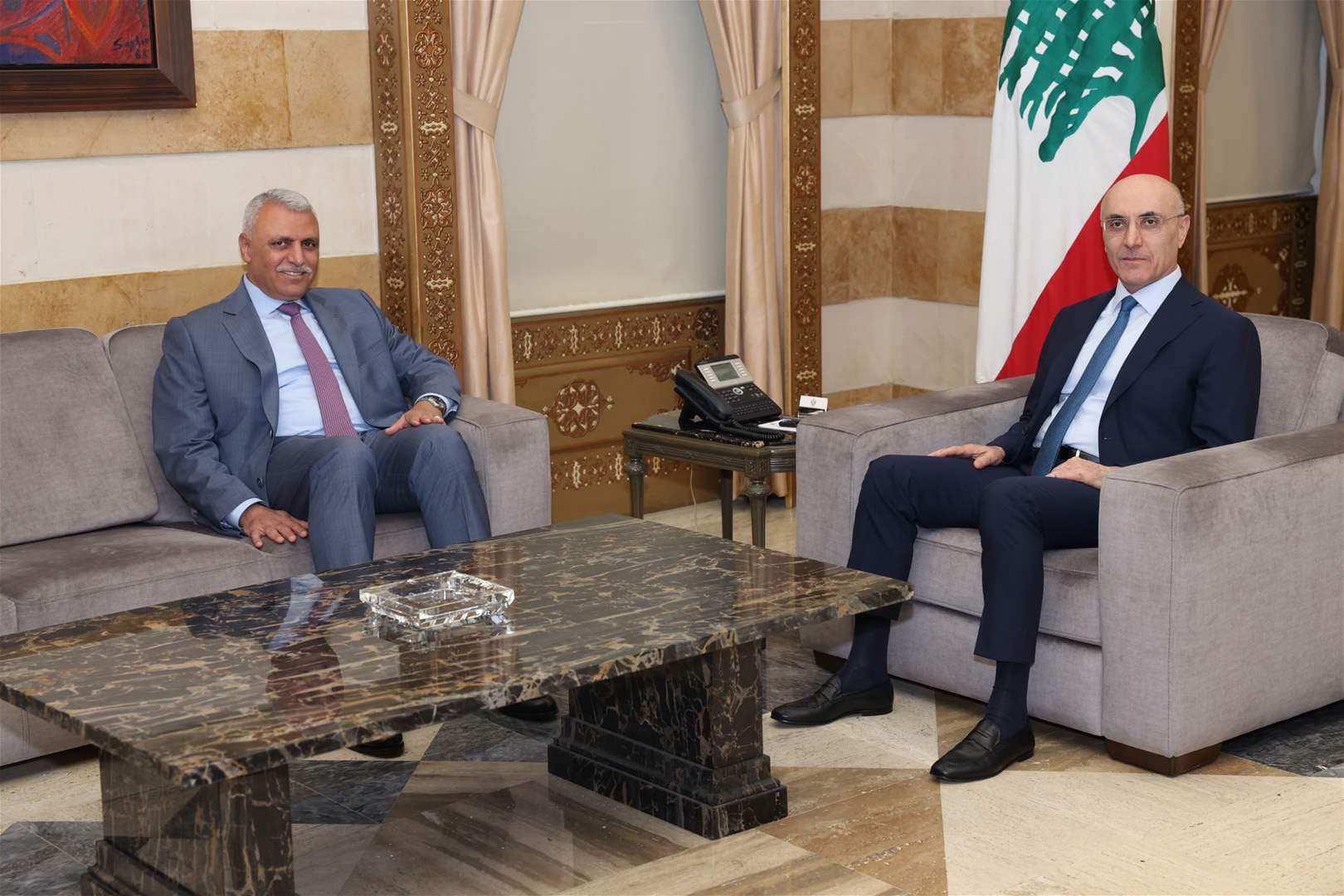 اللقاء أكد على تعزيز الأمن وتنظيم الحركة