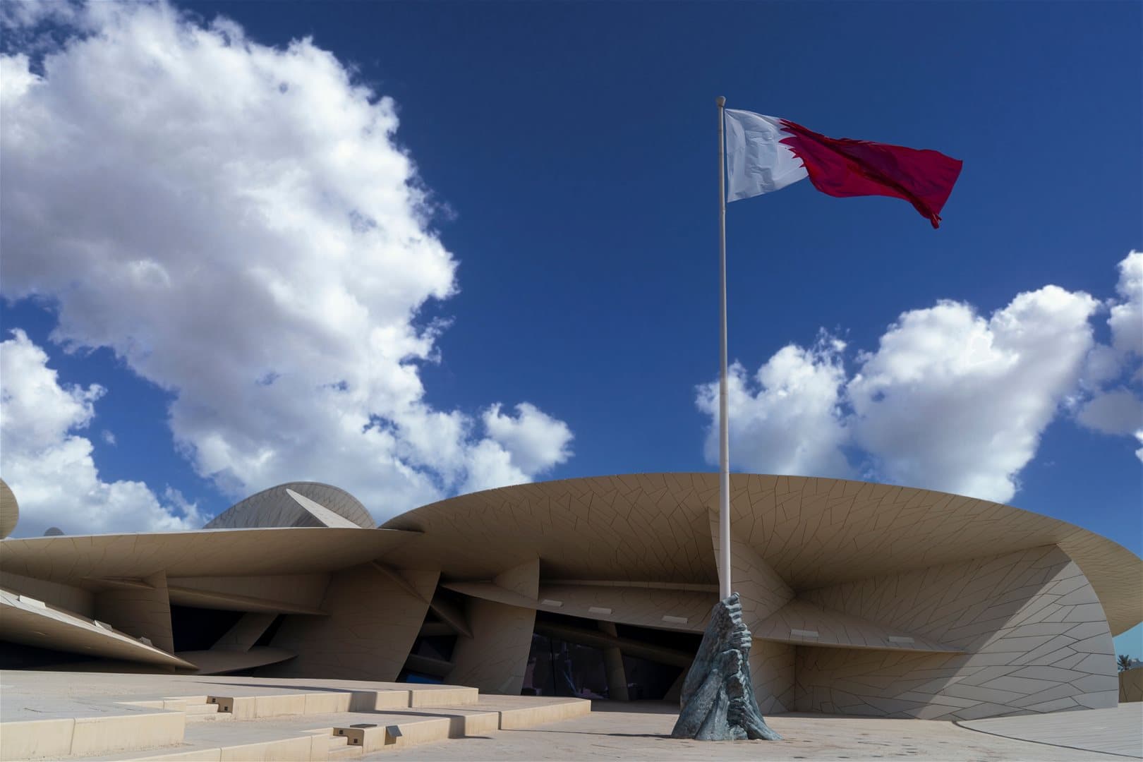 Qatar Calls for Cease of Iranian Attacks