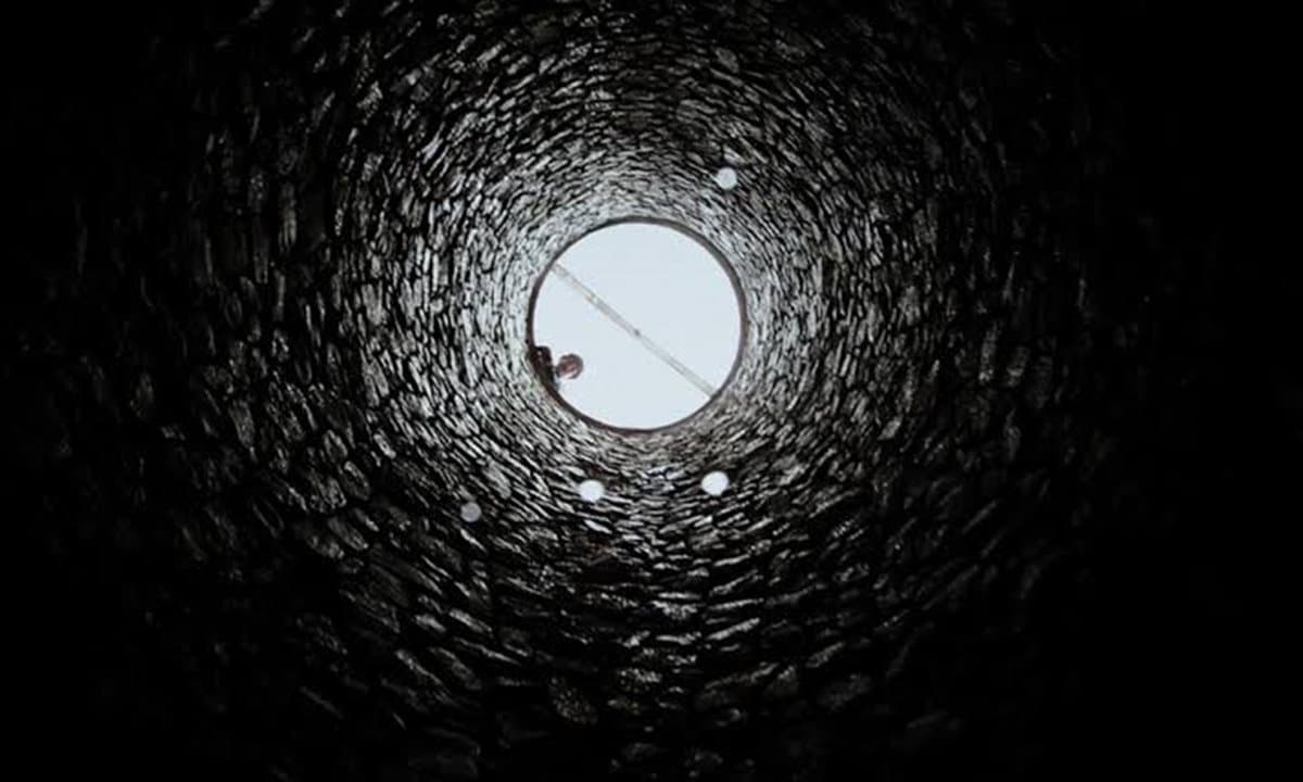 Zahle man rescued from 15m well