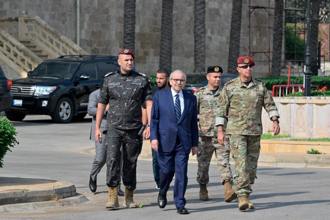 سلام ووزير الدفاع يزوران جنوب الليطاني