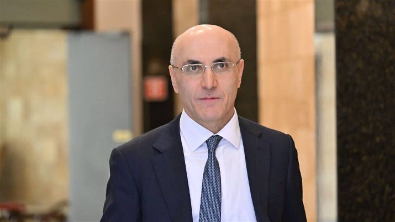 الحجار يفتتح مقر دائرة الرصد والأمن العام