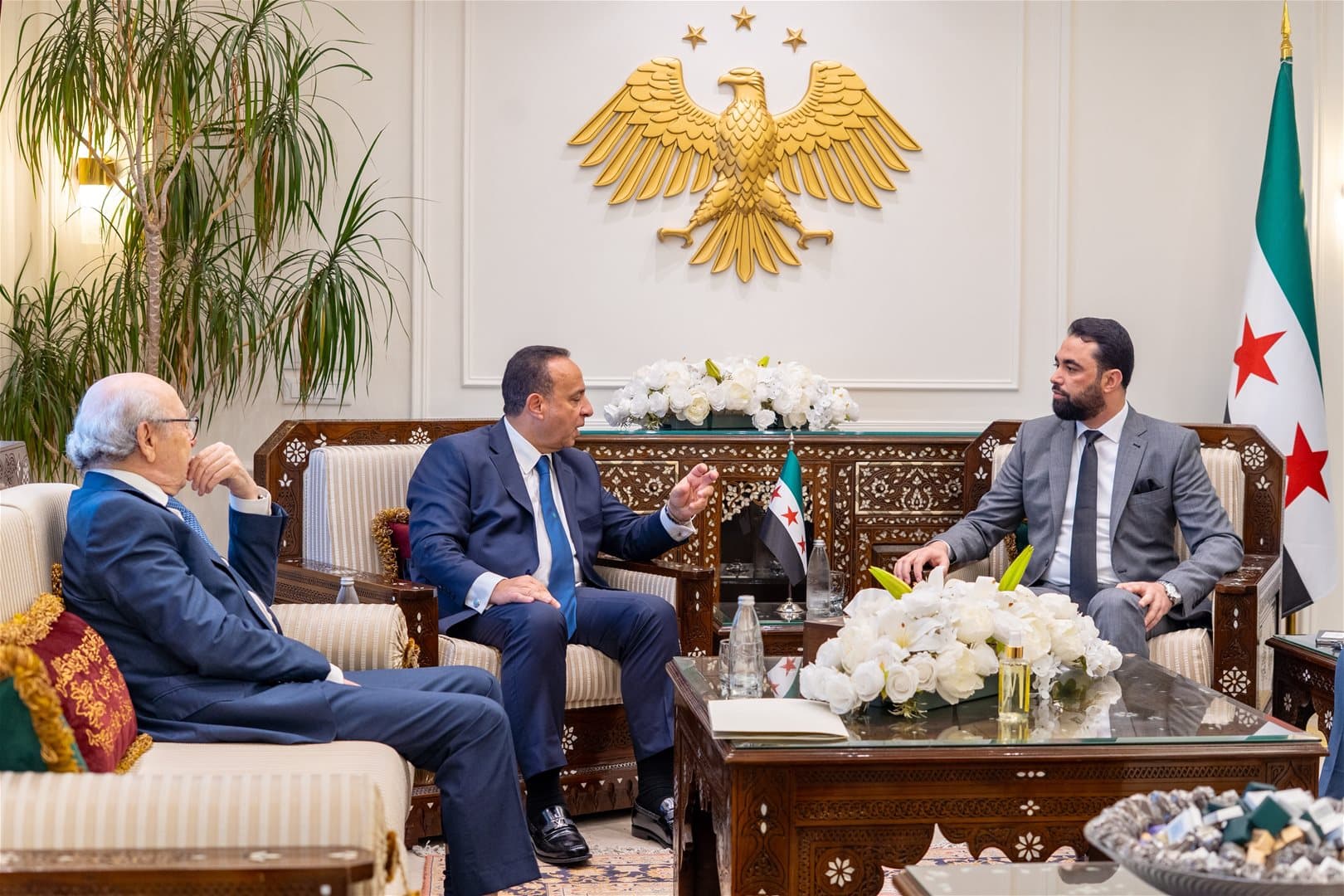 Al-Hazzaa Meets Arab Banking Federation Delegation