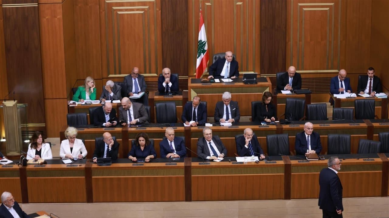 نائب يصدر بياناً بعد مواجهة حزب الله